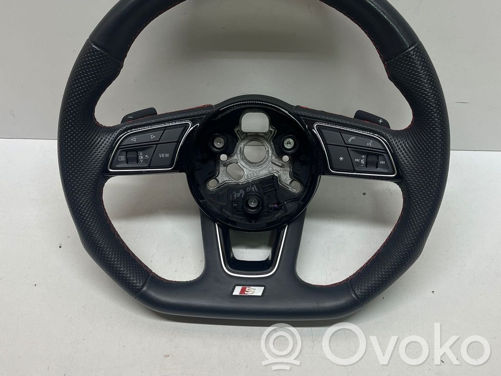 Audi A4 S4 B9 8W Ohjauspyörä 