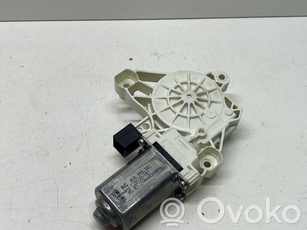 Audi A6 S6 C8 4K Front door window regulator motor 