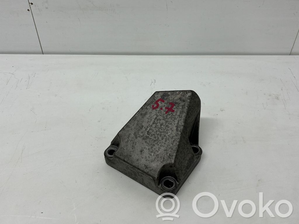 Dodge Challenger other engine part 