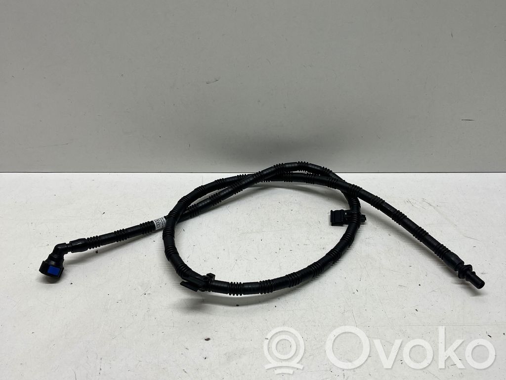 Audi A4 S4 B9 8W Wąż / Przewód spryskiwacza lampy przedniej 