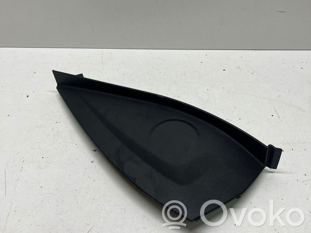 BMW 4 G22 G23 G24 G26 Panelės apdailos skydas (šoninis) 