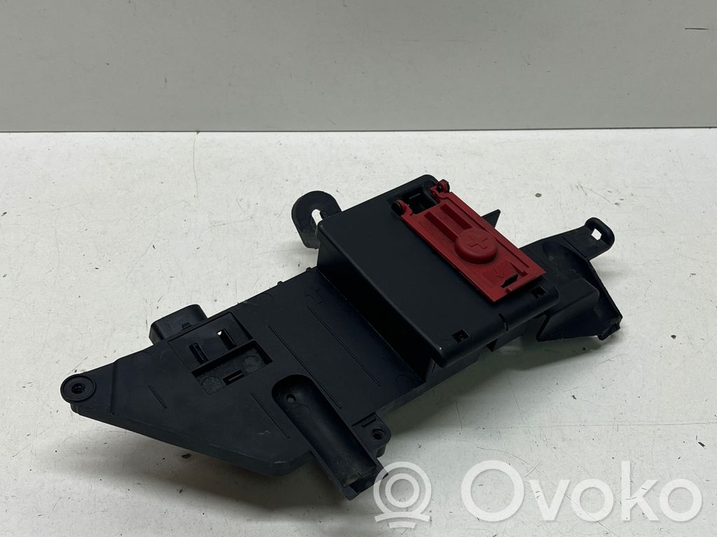 Audi SQ7 Current control relay 