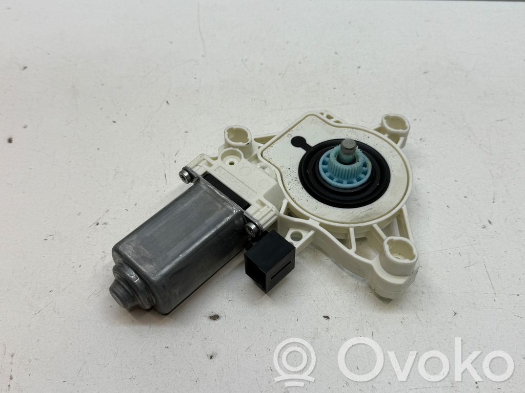 Audi A6 S6 C8 4K Front door window regulator motor 