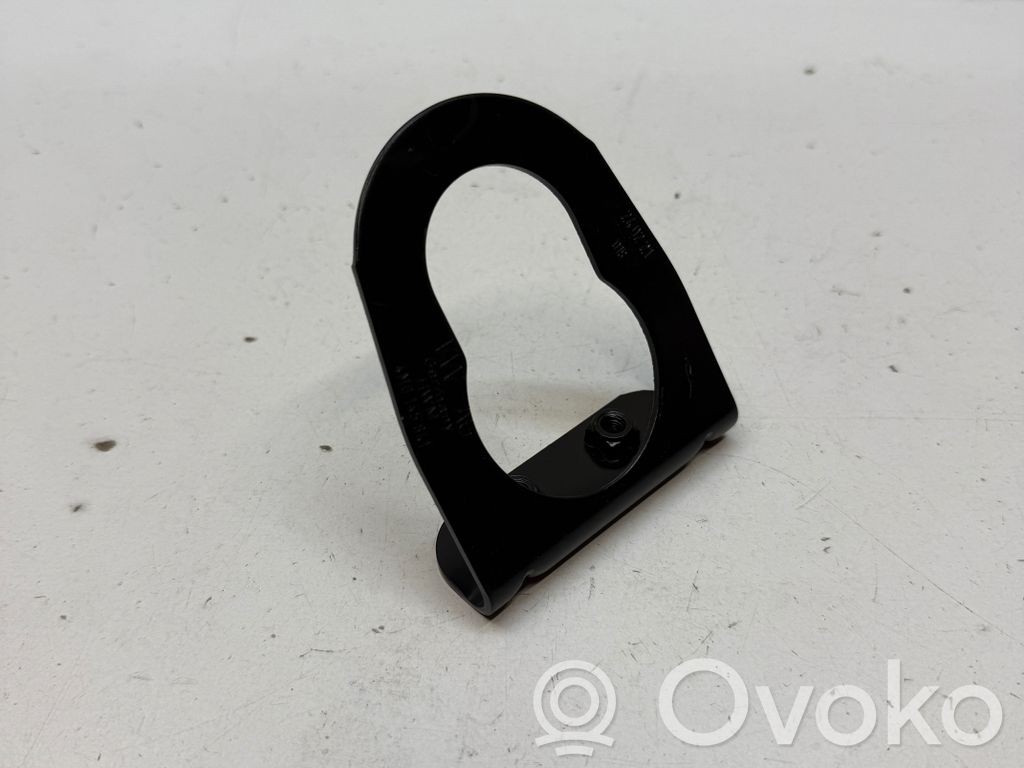 Radiator mount bracket   4M0145841