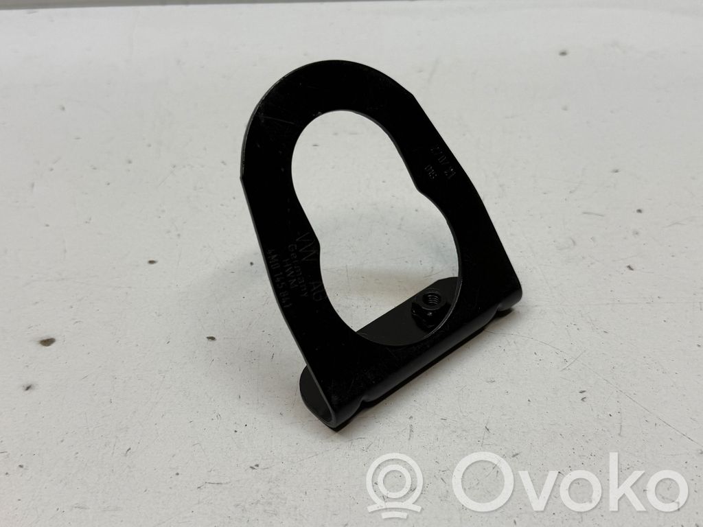 Audi Q7 4M Radiator mount bracket 