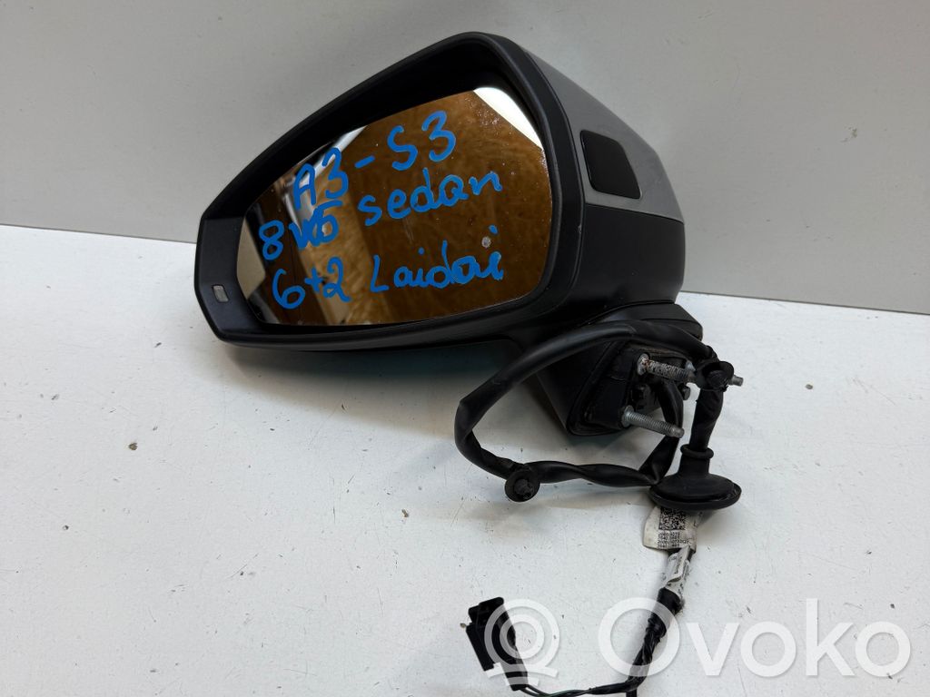 Audi A3 S3 8V Elektryczne lusterko boczne drzwi przednich 