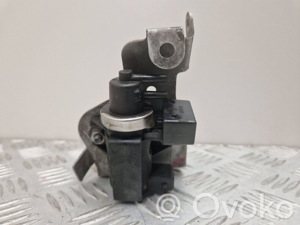 BMW 5 E60 E61 Solenoīda vārsts 