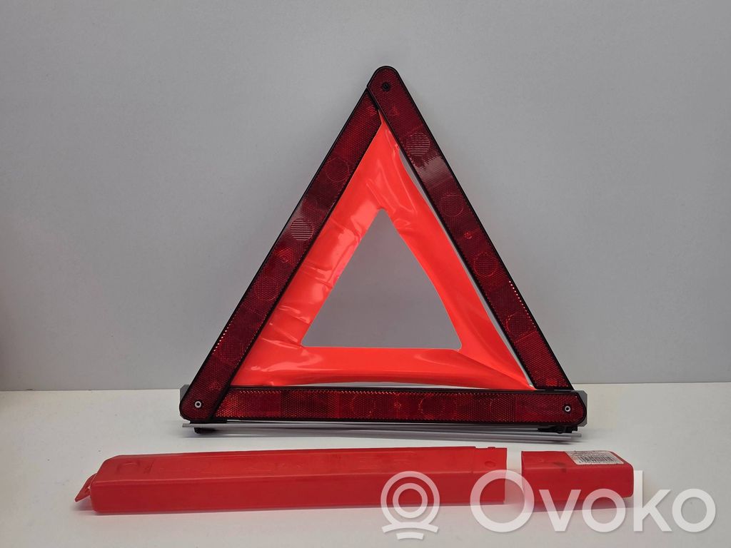 Emergency warning sign   030415