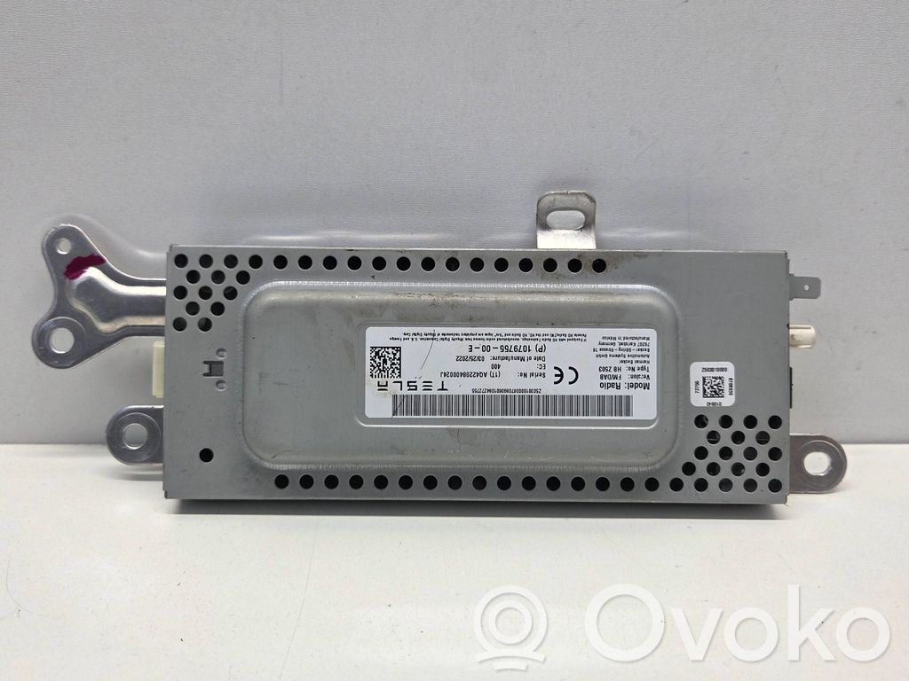 Tesla Model 3 Radio/CD/DVD/GPS head unit 