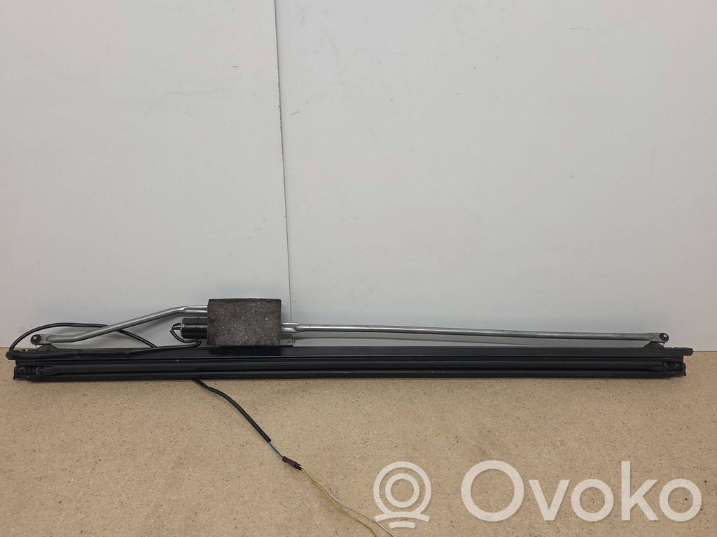 Quitasol eléctrico de la ventana trasera
