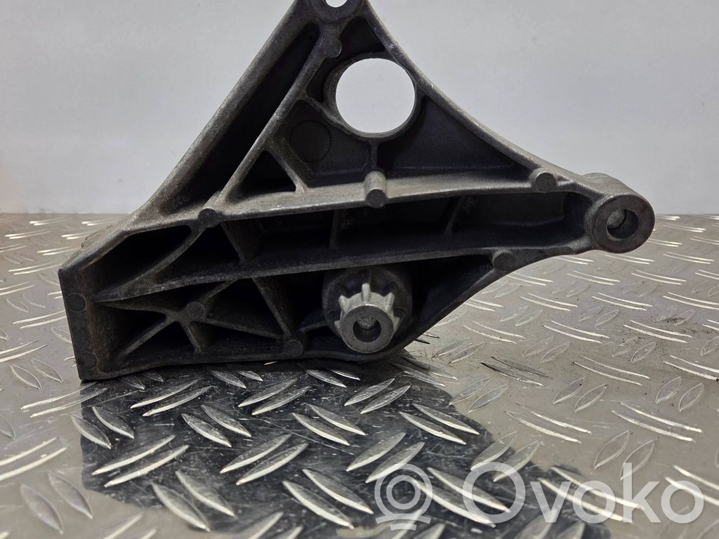 BMW 3 F30 F35 F31 Engine mounting bracket 