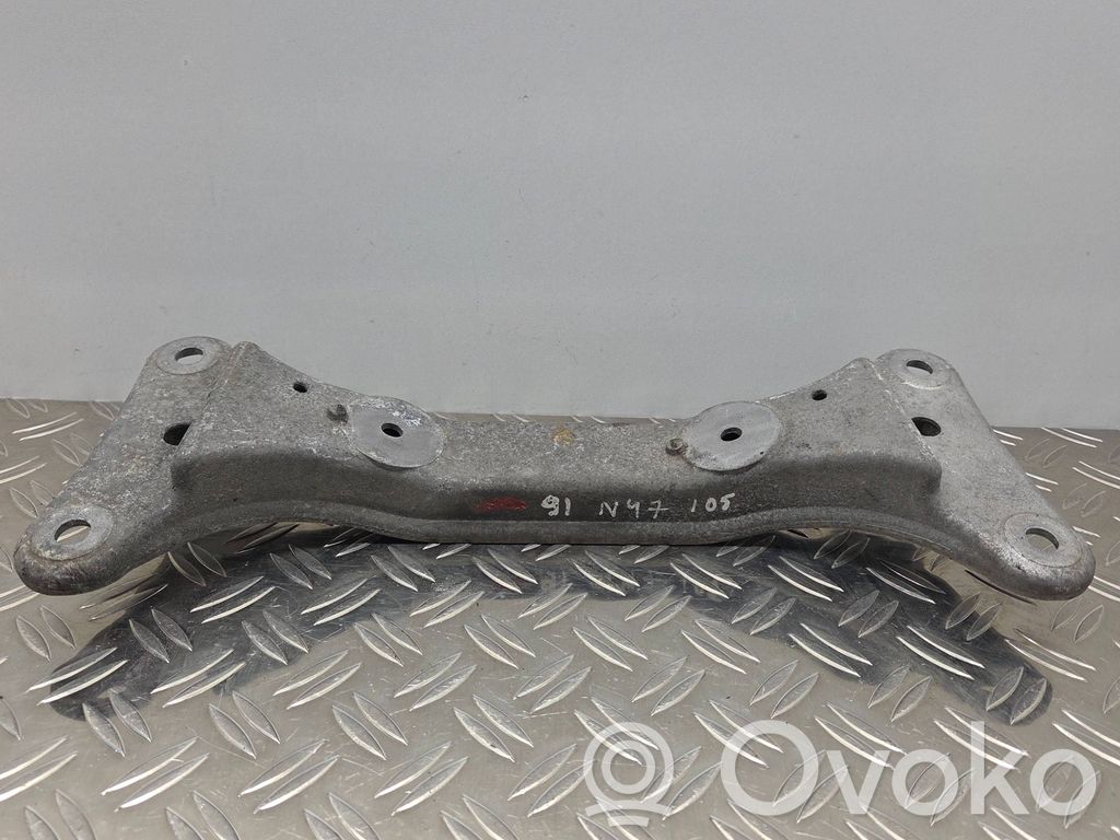 BMW 3 E90 E91 Gearbox mounting bracket 