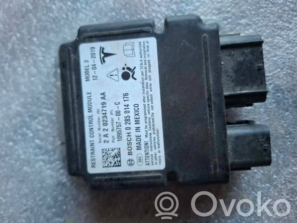 Module de contrôle airbag   2A20234719AA,0285014176,109575700C