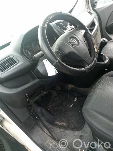 Opel Combo D Steering wheel axle 