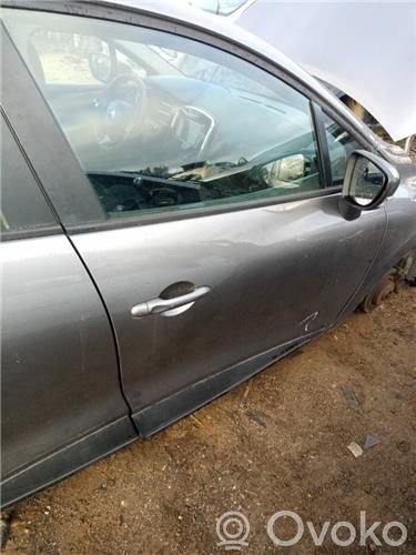 Renault Clio IV Priekinė durų spyna 