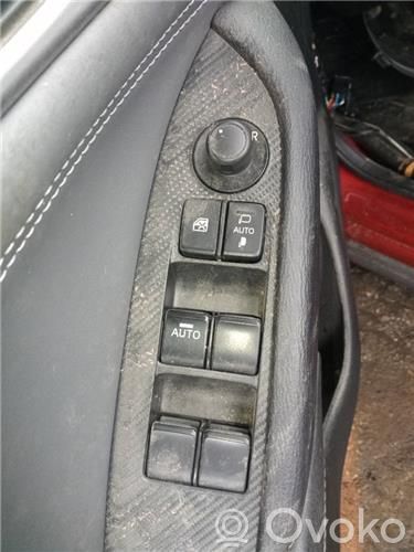 Mazda CX-3 Electric window control switch 