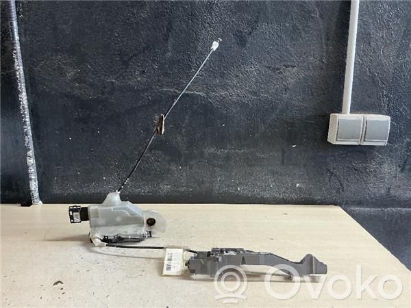 Citroen C3 Priekšpusē slēdzene 
