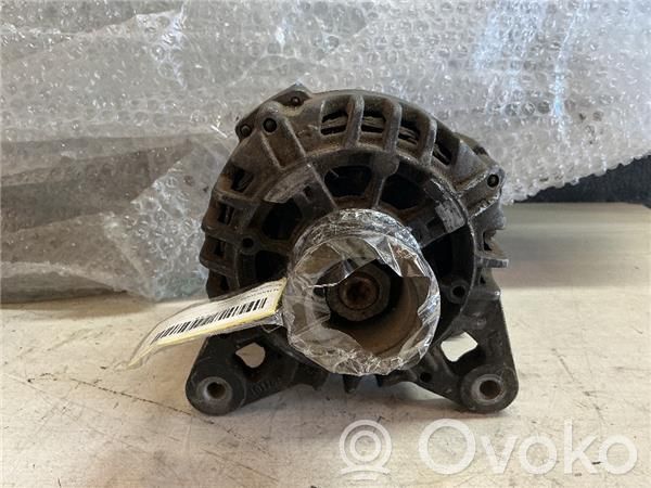 Renault Clio III Alternator 