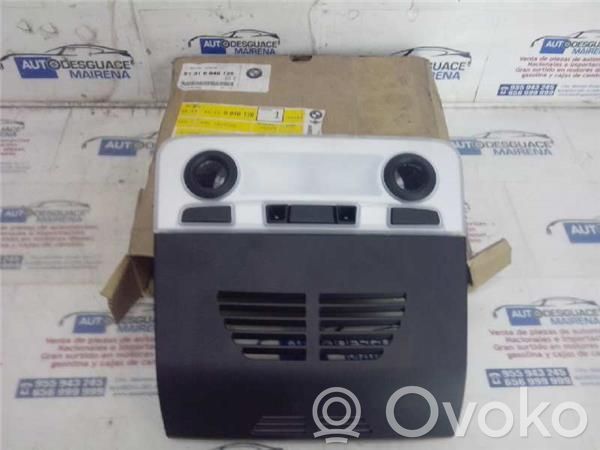 BMW 3 E36 Etuistuimen valo 