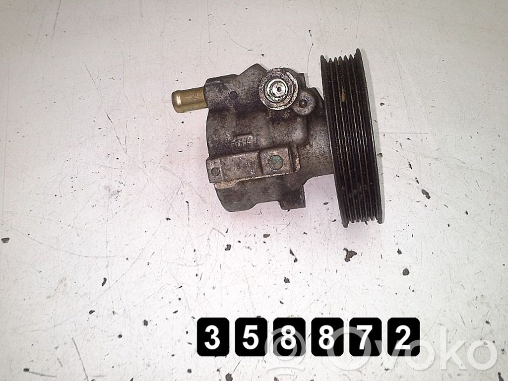 Renault Vel Satis Power steering pump 