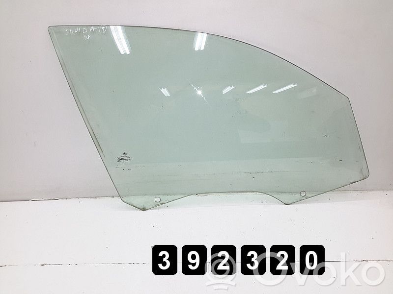 BMW 1 E81 E87 Front door window glass four-door 