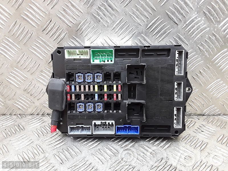 Jaguar XF Módulo de fusible 