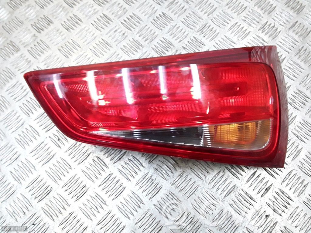Audi A1 Rückleuchte Heckleuchte innen 