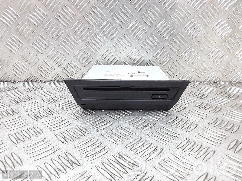 CD/DVD keitiklis   DB1L669G0D