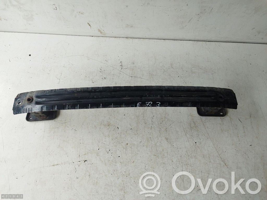 Ford Focus Travesaño del parachoques delantero 