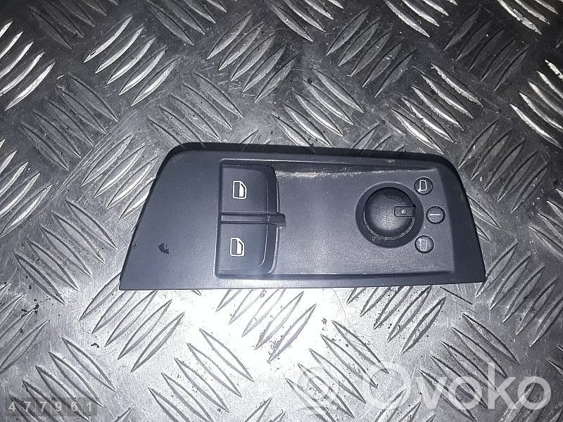 Audi A1 Electric window control switch 