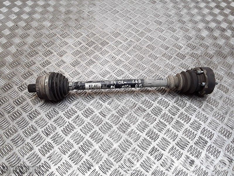 Audi A4 S4 B6 8E 8H Etuvetoakseli