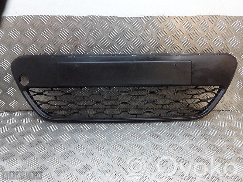 KIA Rio Mascherina inferiore del paraurti anteriore 
