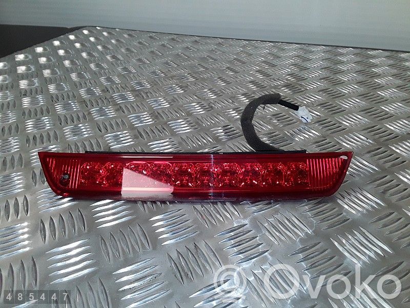 Luce d’arresto centrale/supplementare   927002Y0