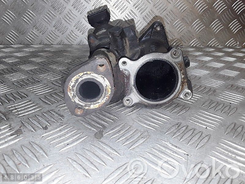 Opel Astra H Valvola di raffreddamento EGR