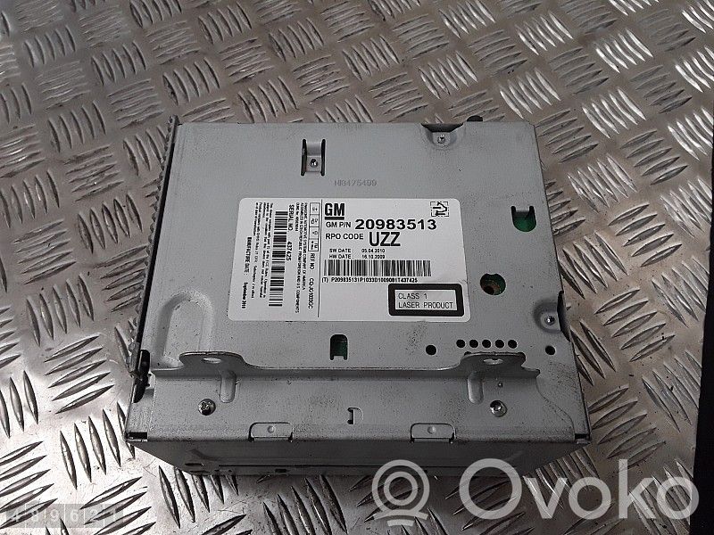 Opel Insignia A Panel / Radioodtwarzacz CD/DVD/GPS 