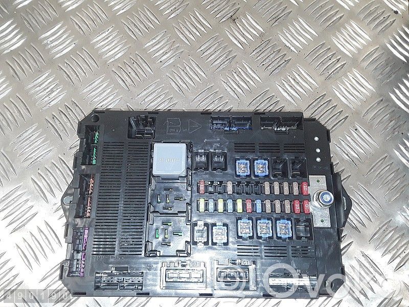 Jaguar XF X250 Módulo de fusible