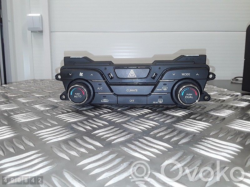 KIA Optima Climate control unit 
