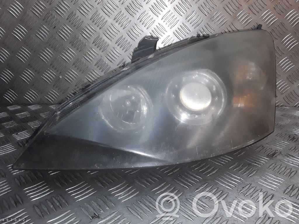 Phare frontale   084311157L,084311159L