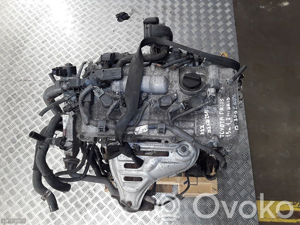Toyota Prius (XW30) Silnik 