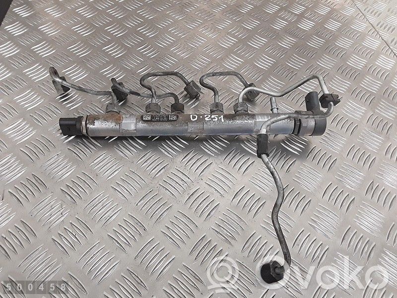 BMW 1 E81 E87 Rampă alimentare injectoare