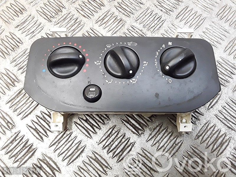 Renault Clio I Climate control unit 