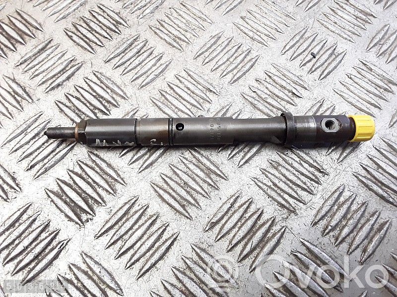Audi A6 S6 C5 4B Injector combustibil 