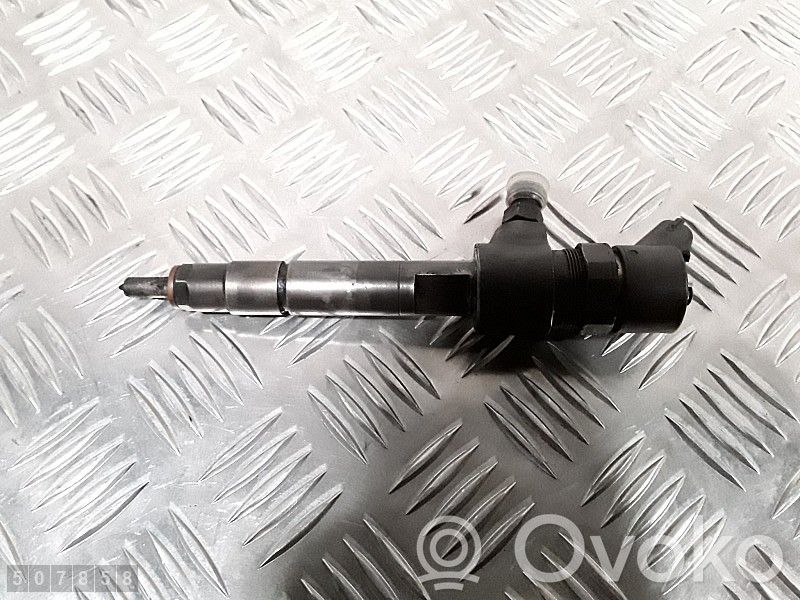 Polttoainesuutin   0445110165