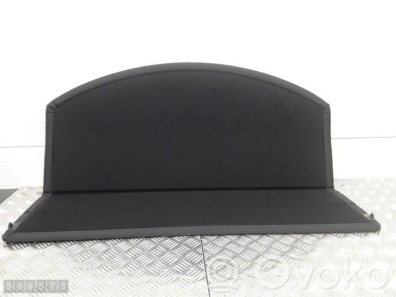 Parcel shelf