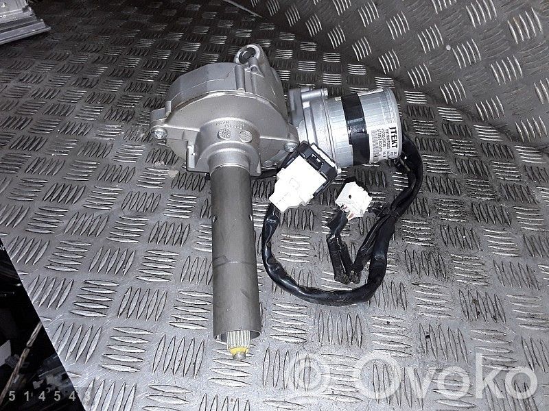 Toyota Auris 150 Ohjauspyörän akseli 