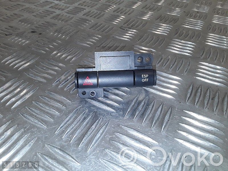 Chrysler 300 - 300C Interruttore luci di emergenza 