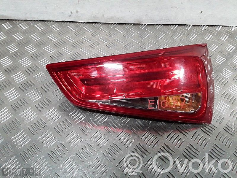 Audi A1 Rückleuchte Heckleuchte innen 