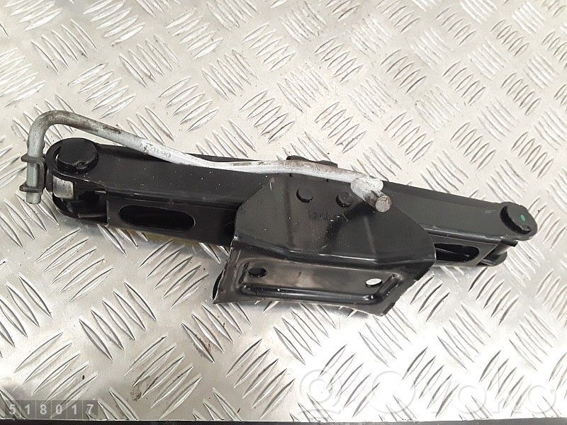 Toyota Avensis T270 Set di attrezzi