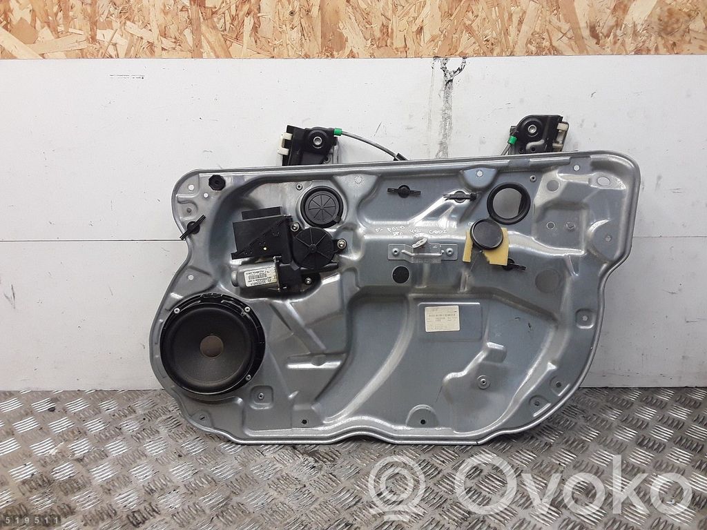 Volkswagen Polo Macara geam ușă spate cu motor 