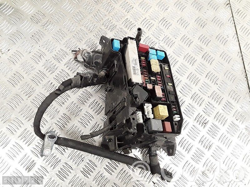 Toyota Prius (XW30) Módulo de fusible 